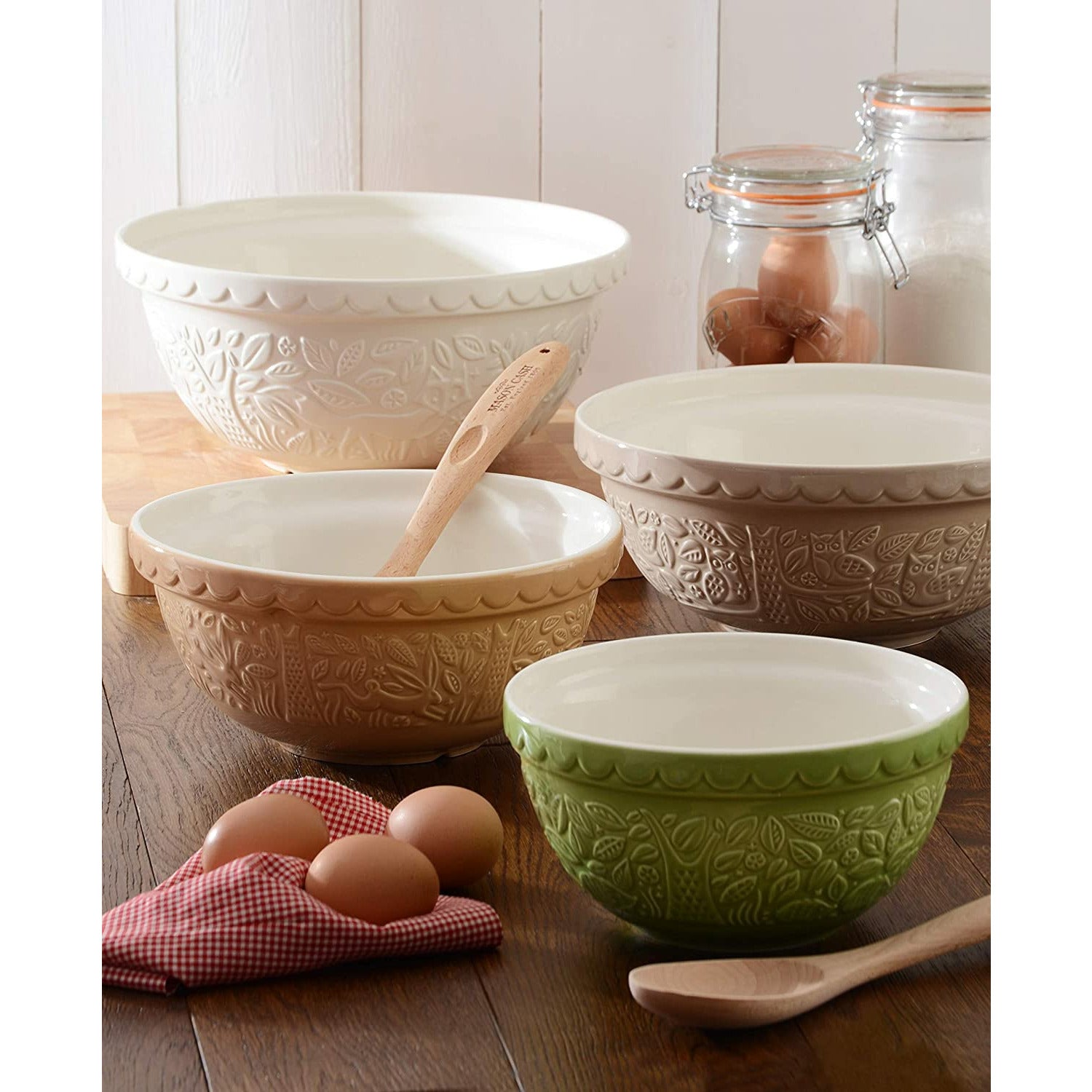 Mason Cash | In the Forest | Hedgehog Embossed Mixing Bowl | Green - 1.25 Quart (S30)