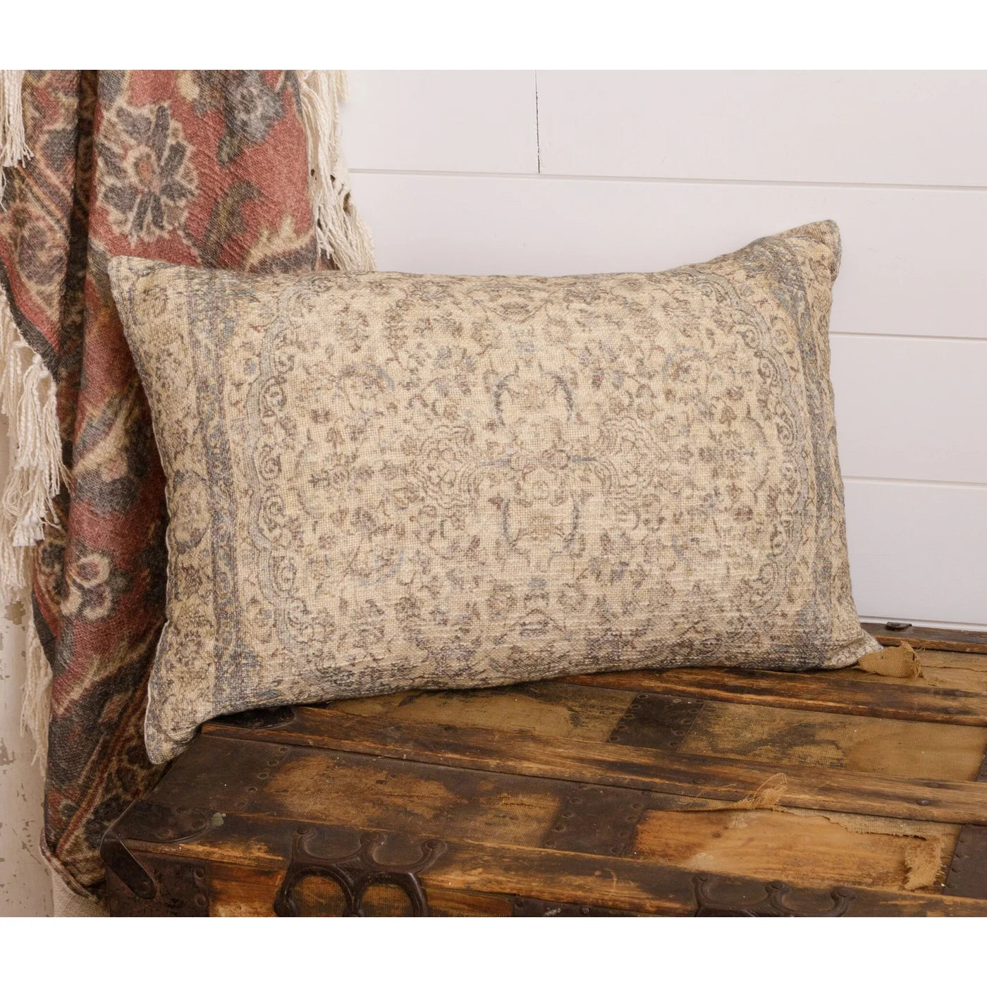 Antique Rug Slub Lumbar Pillow