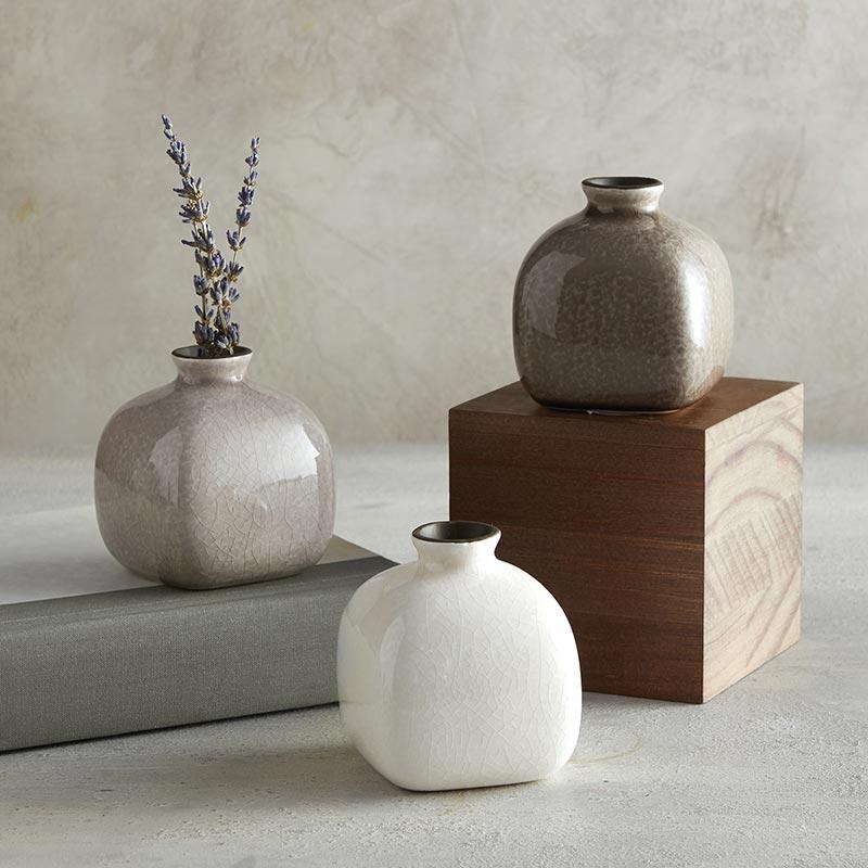 Mini Bud Vase - Eggshell White
