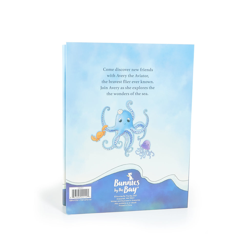 Avery Aviator Explores the Sea A-Z Book