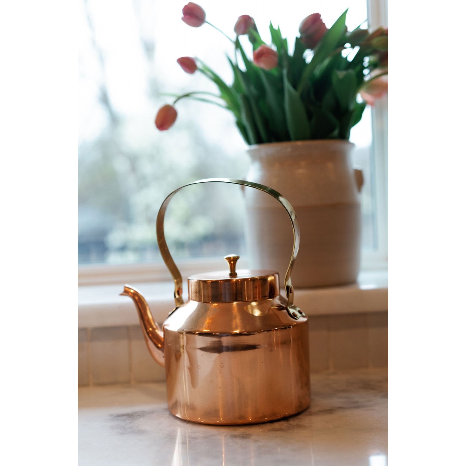 English Copper Tea Kettle - Moss & Embers Home Decorum