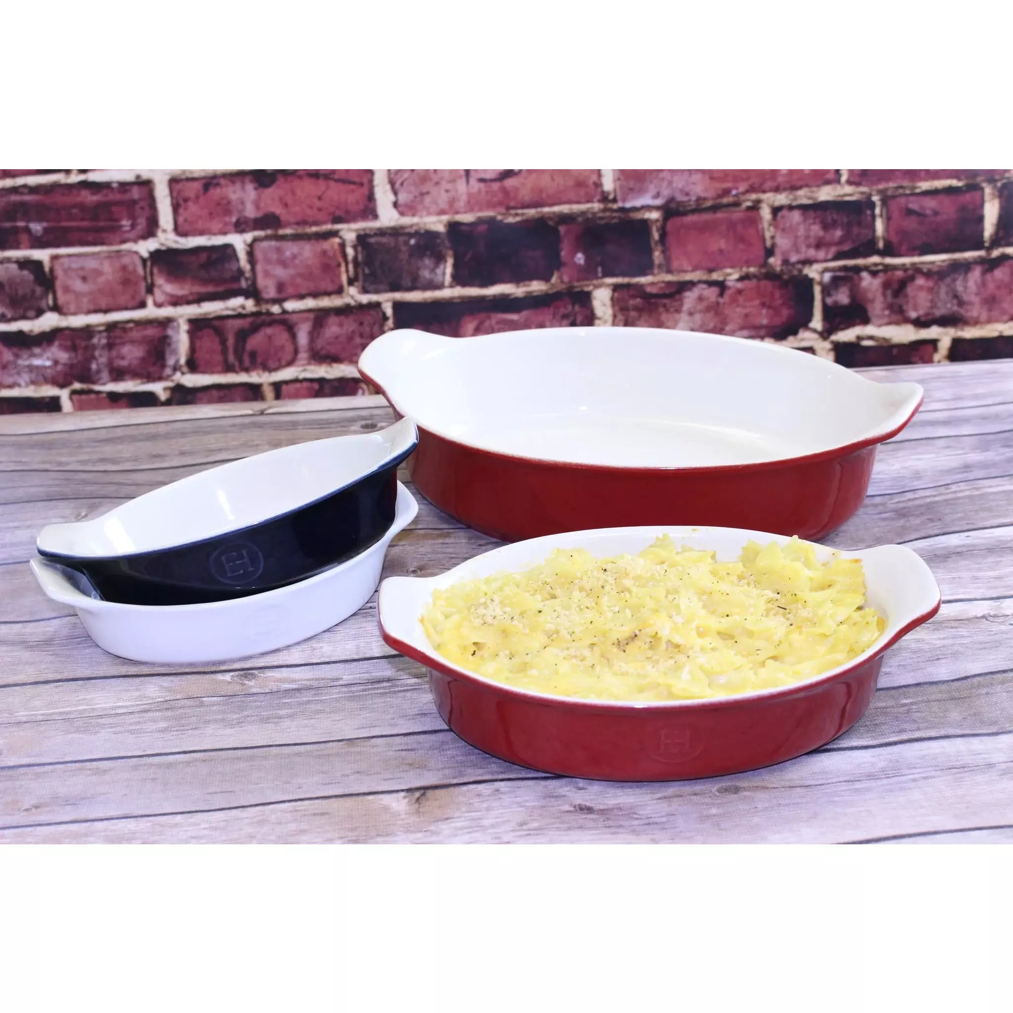 Modern Classics Oval Baker | Sugar