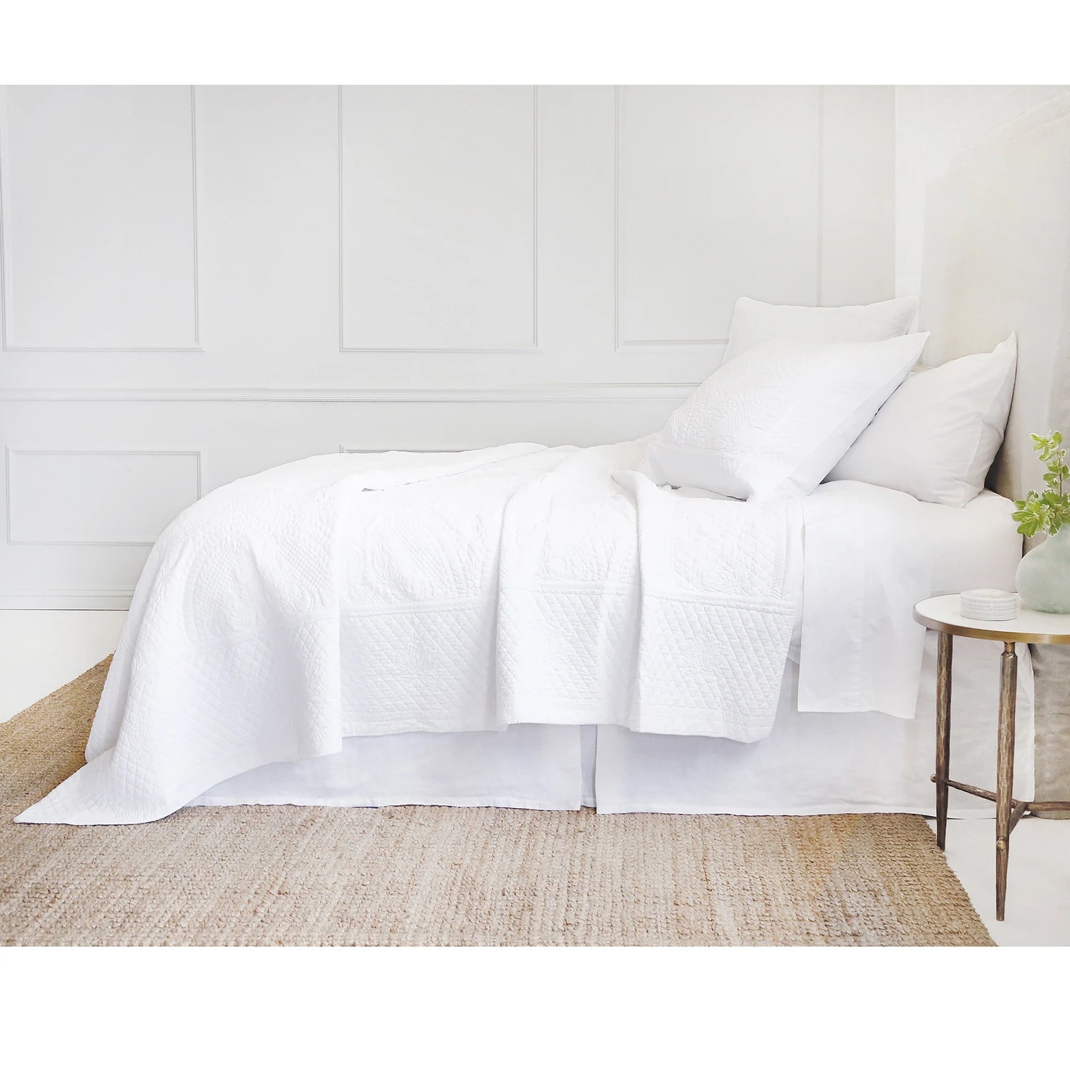 Marseille Collection - White
