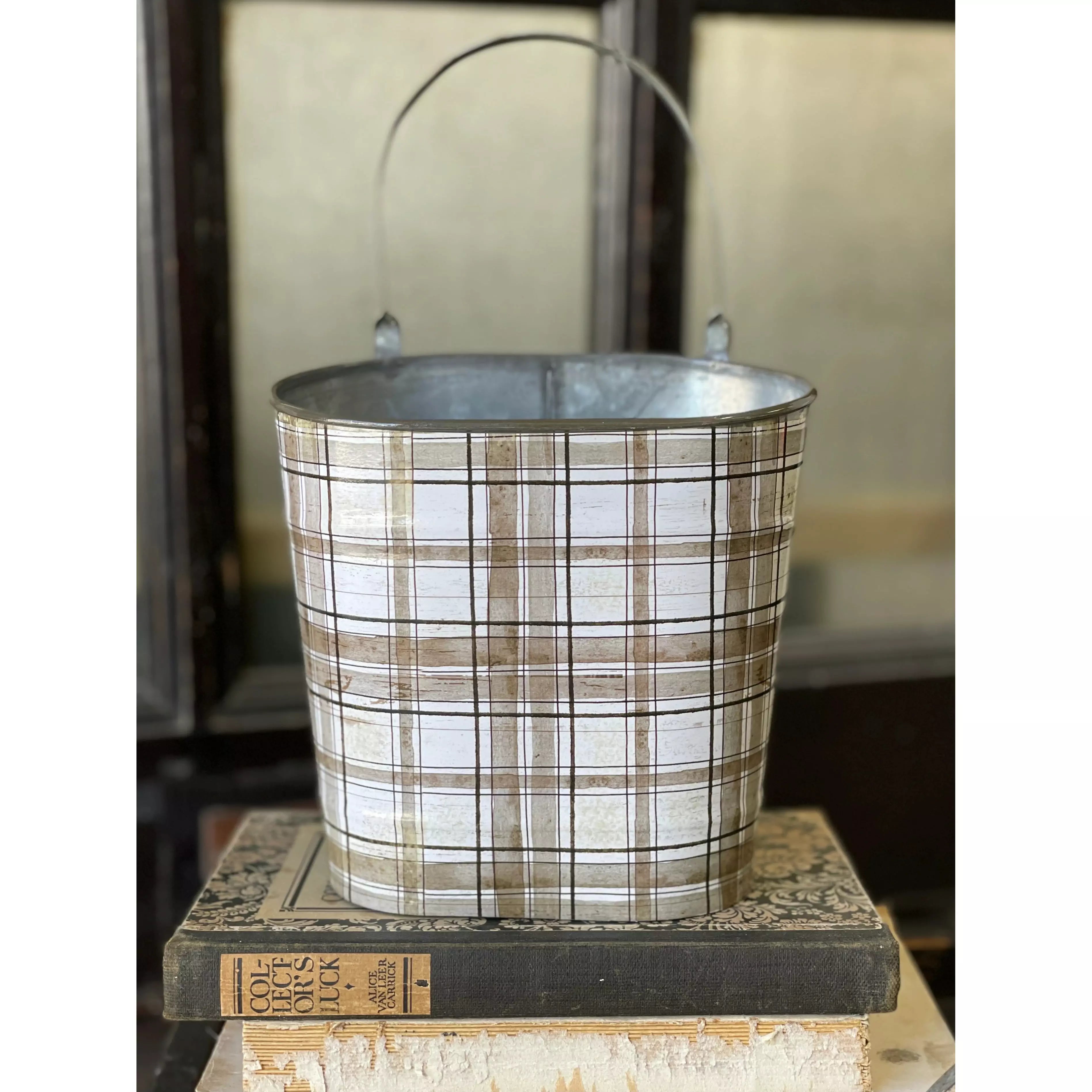 Plaid Wall Pockets