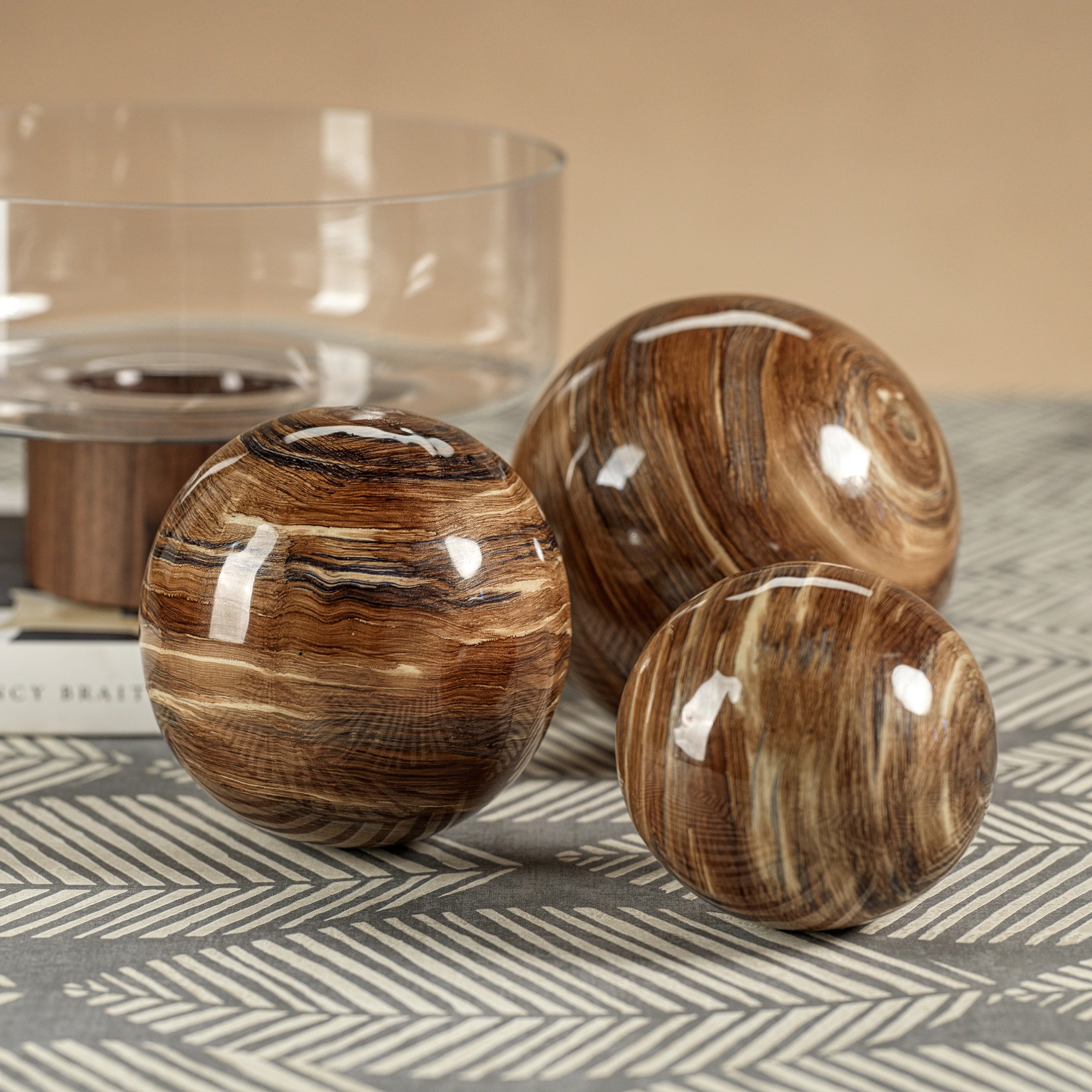 Casablanca Enamel Metal Fill Ball - Golden Brown