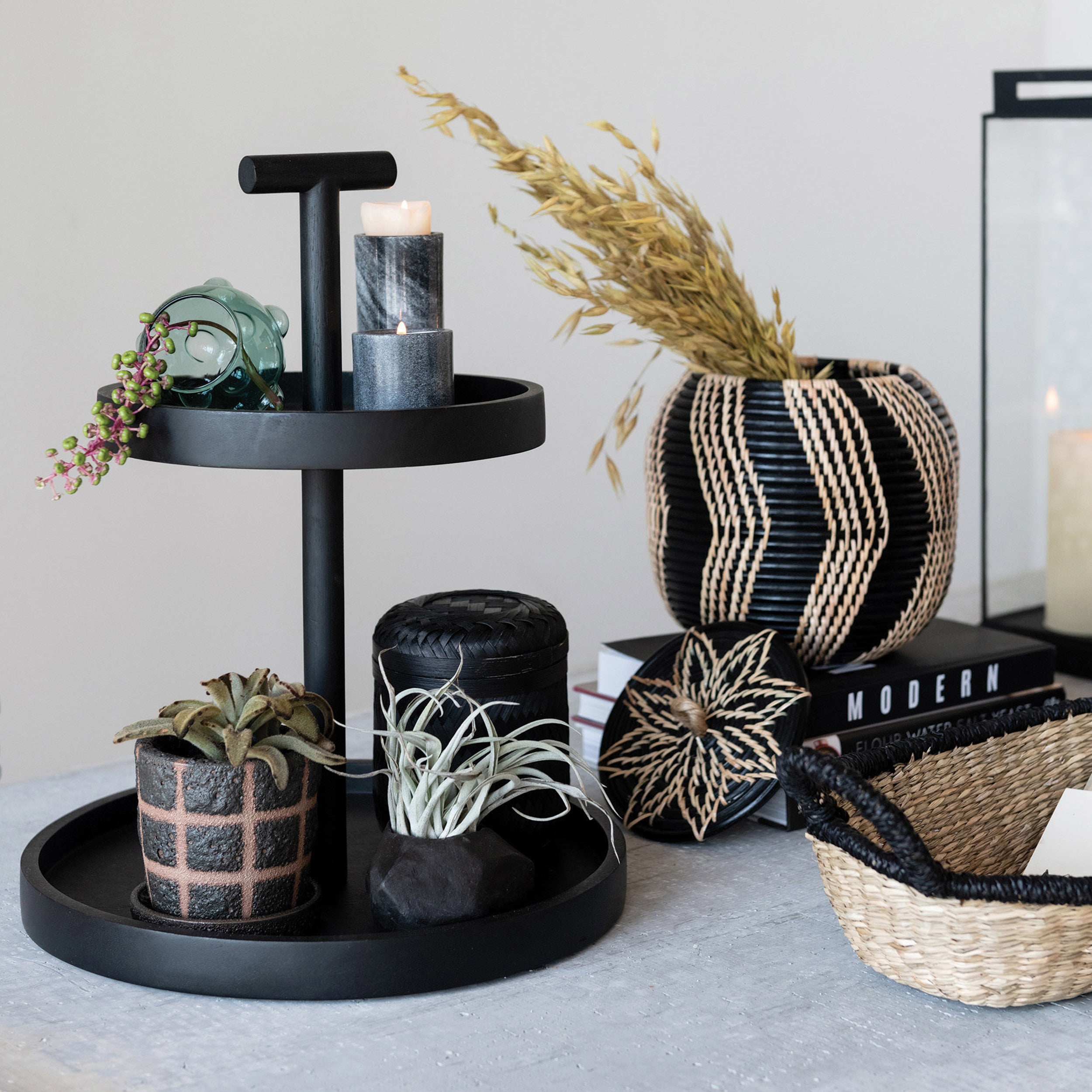 Natural Black Trimmed Seagrass Basket w/Handles