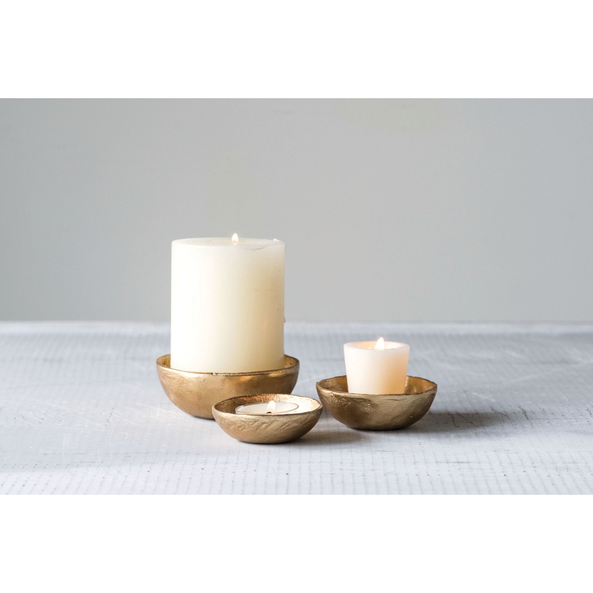 Decorative Round Cast Aluminum Bowls w/Brass Finish