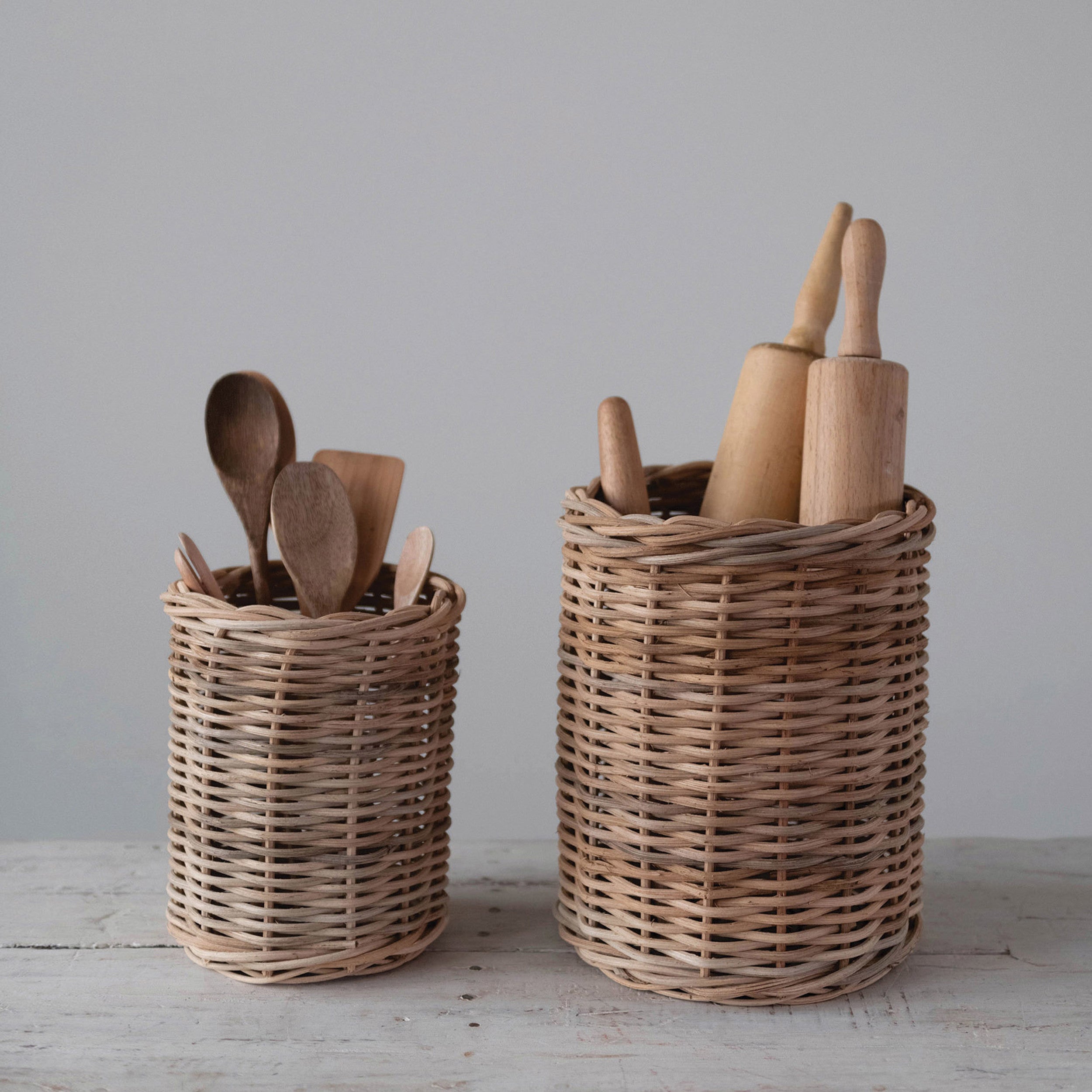 Hand-woven Natural Wicker Basket/Container
