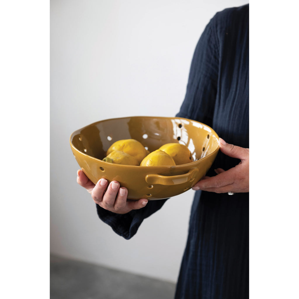 Butterscotch Colored Stoneware Colander w/Handles