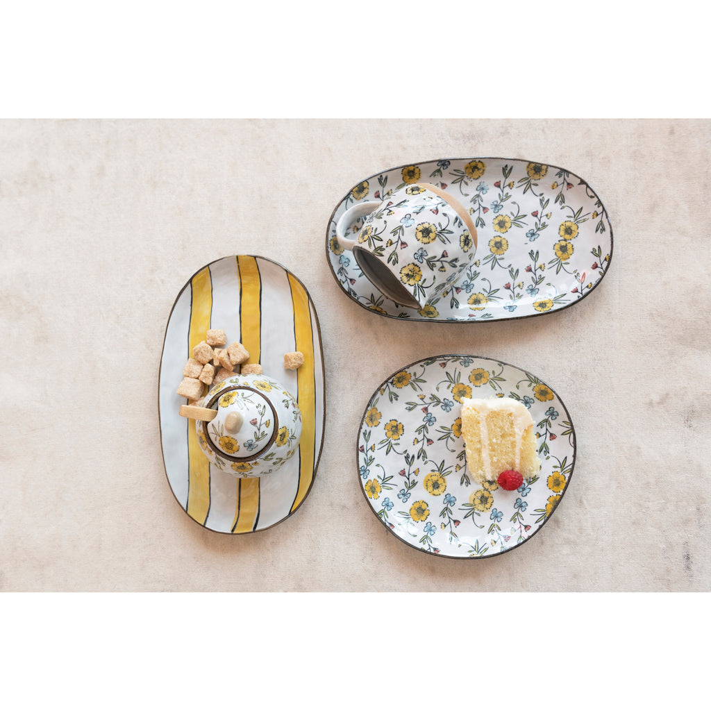 Stoneware Plate w/Floral Pattern
