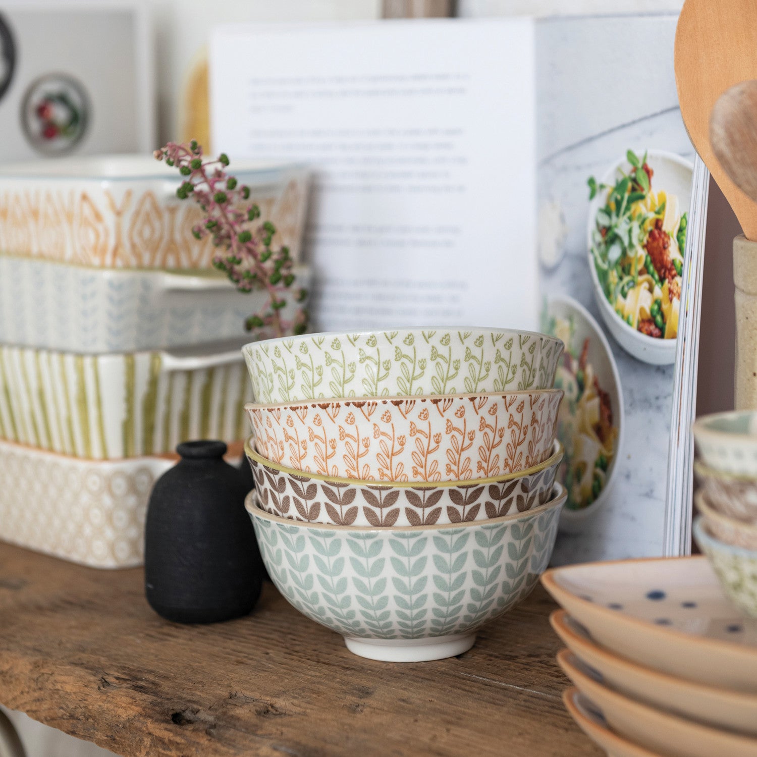 Stoneware Bowl w/Pattern