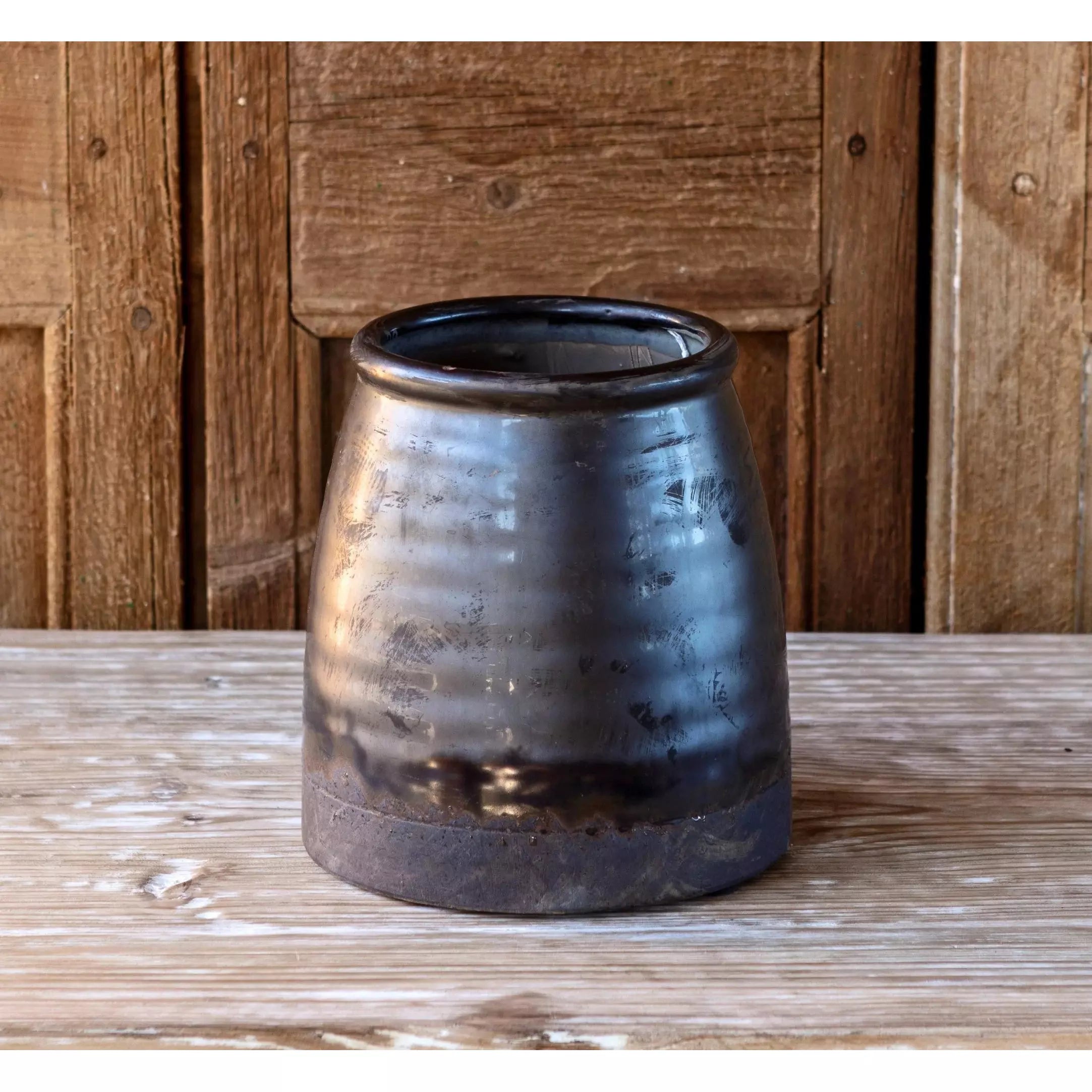 Smoked Glazed Pottery