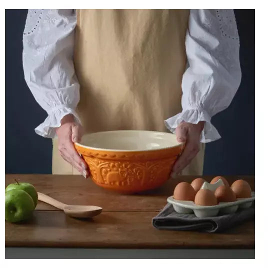 Mason Cash | In the Forest | Bear Embossed Mixing Bowl | Ochre - 2.15 Quart (S24)